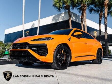 2025 Lamborghini Urus SE SUV
