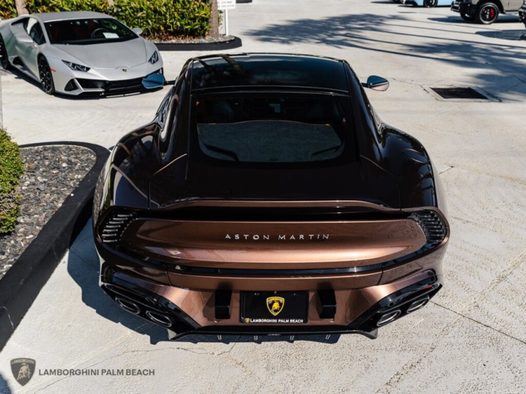 Used 2025 Aston Martin Vanquish Coupe