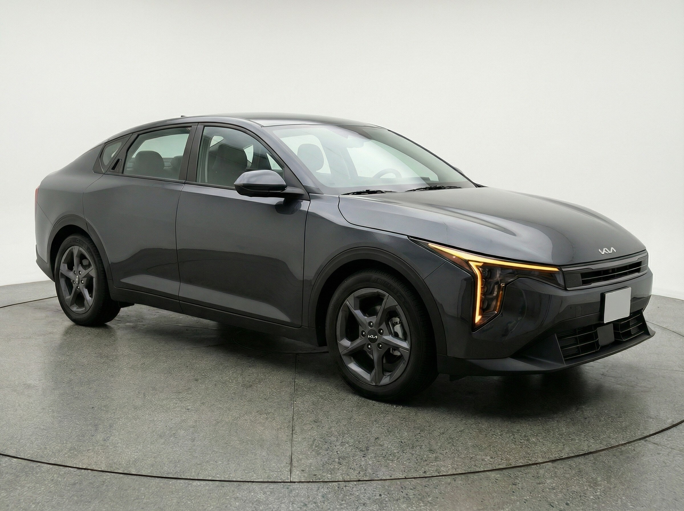 Thumbnail: 2025 Kia K4 - 1