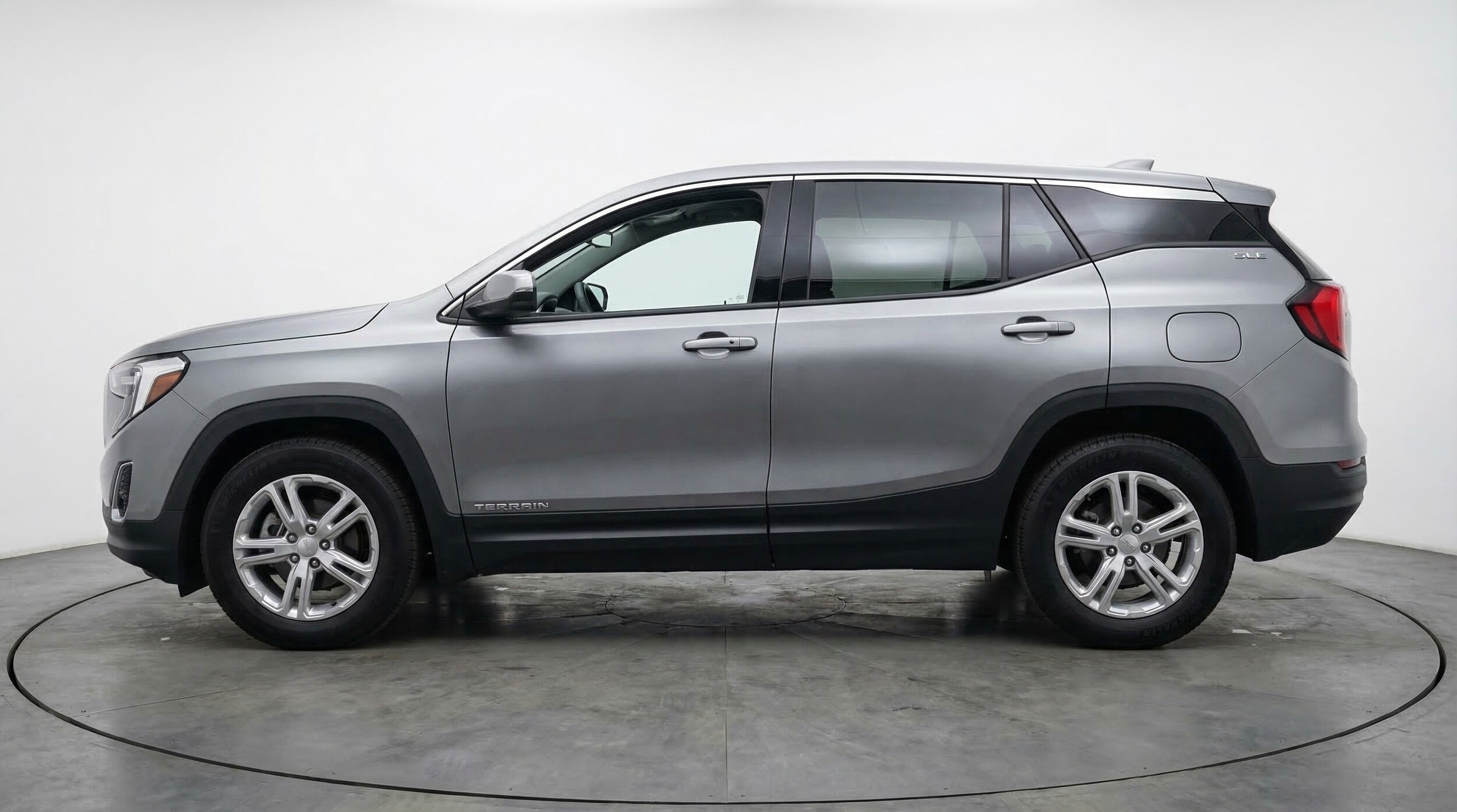 Thumbnail: 2024 GMC Terrain - 4