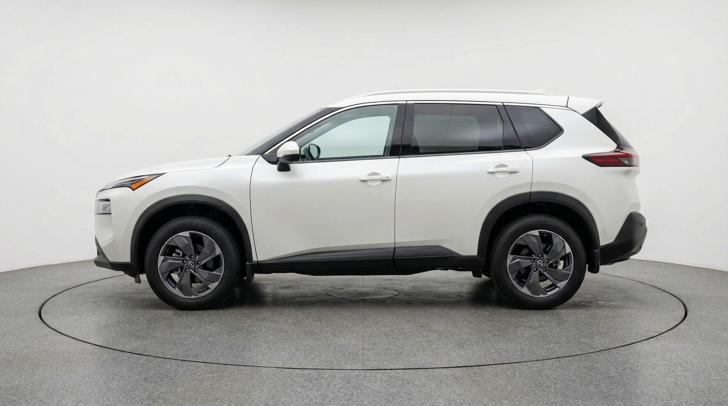 Thumbnail: 2025 Nissan Rogue - 4