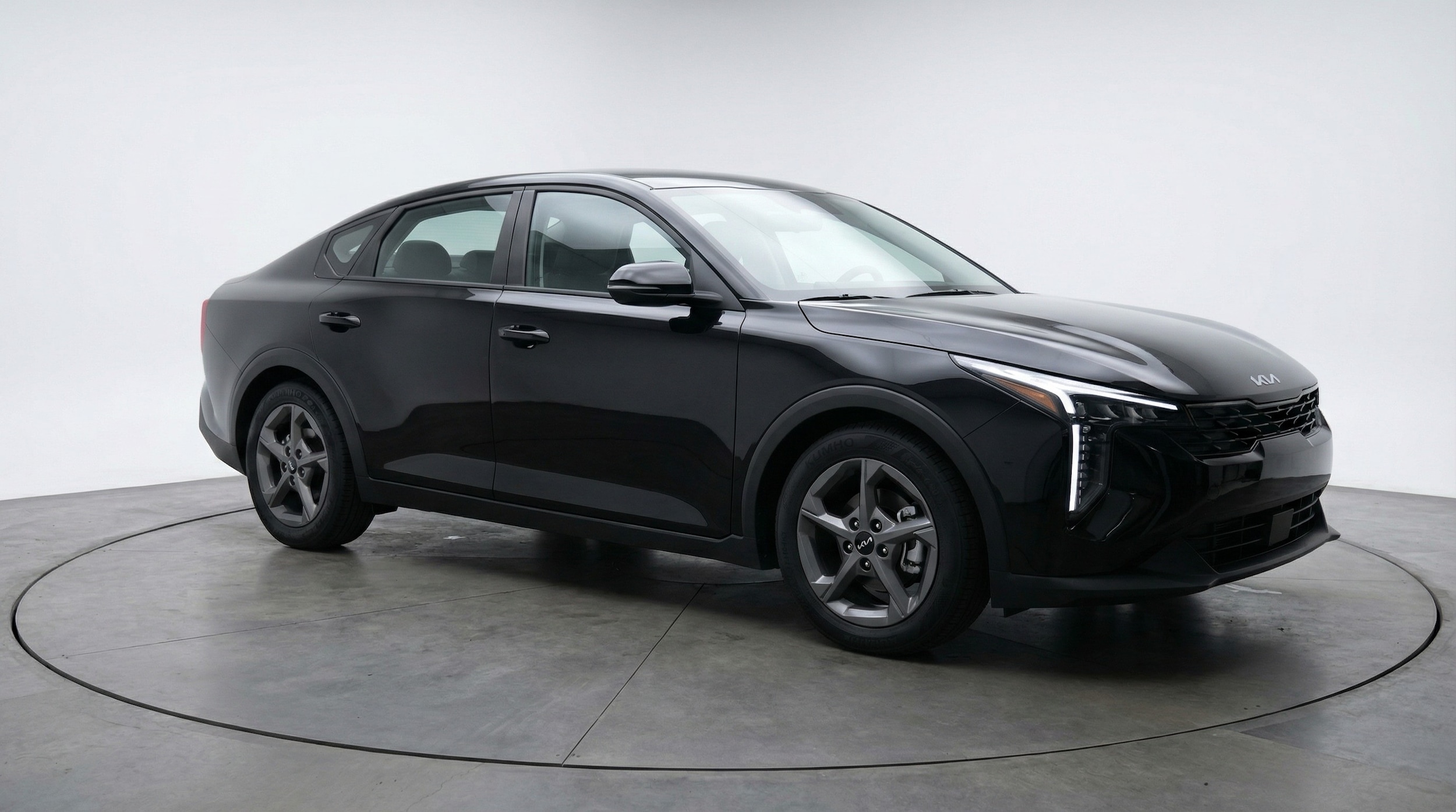 Thumbnail: 2025 Kia K4 - 1