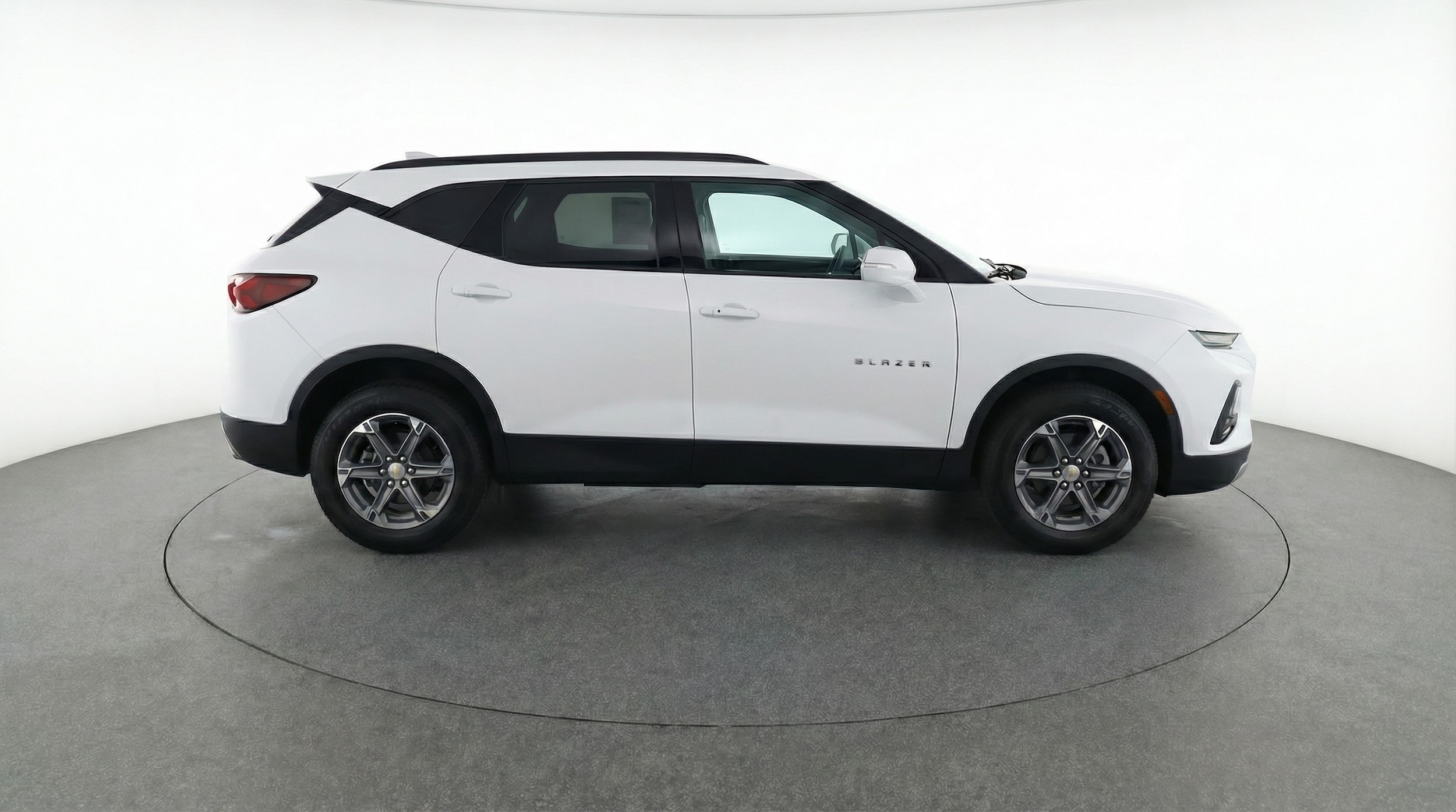 Thumbnail: 2025 Chevrolet Blazer - 8