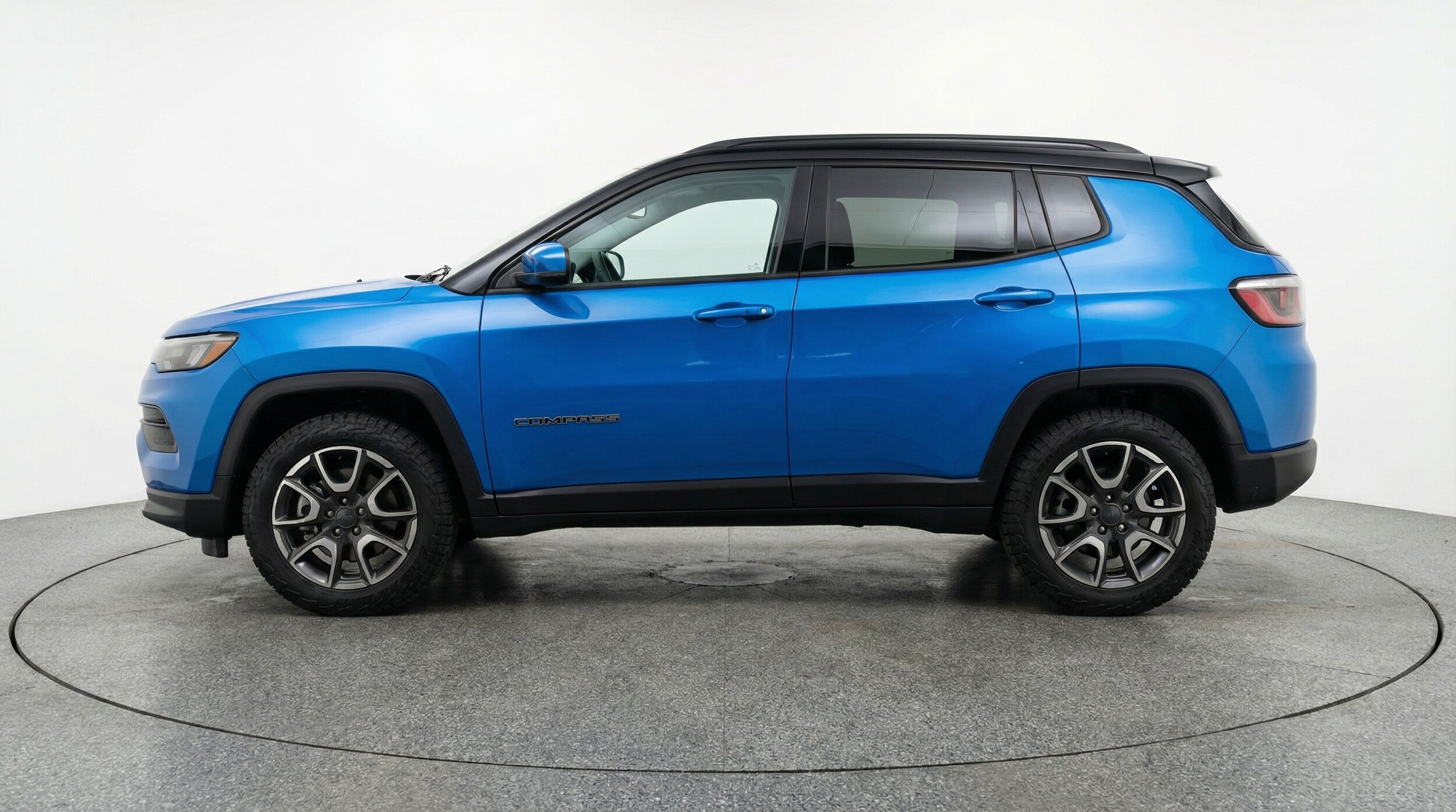 Thumbnail: 2025 Jeep Compass - 4