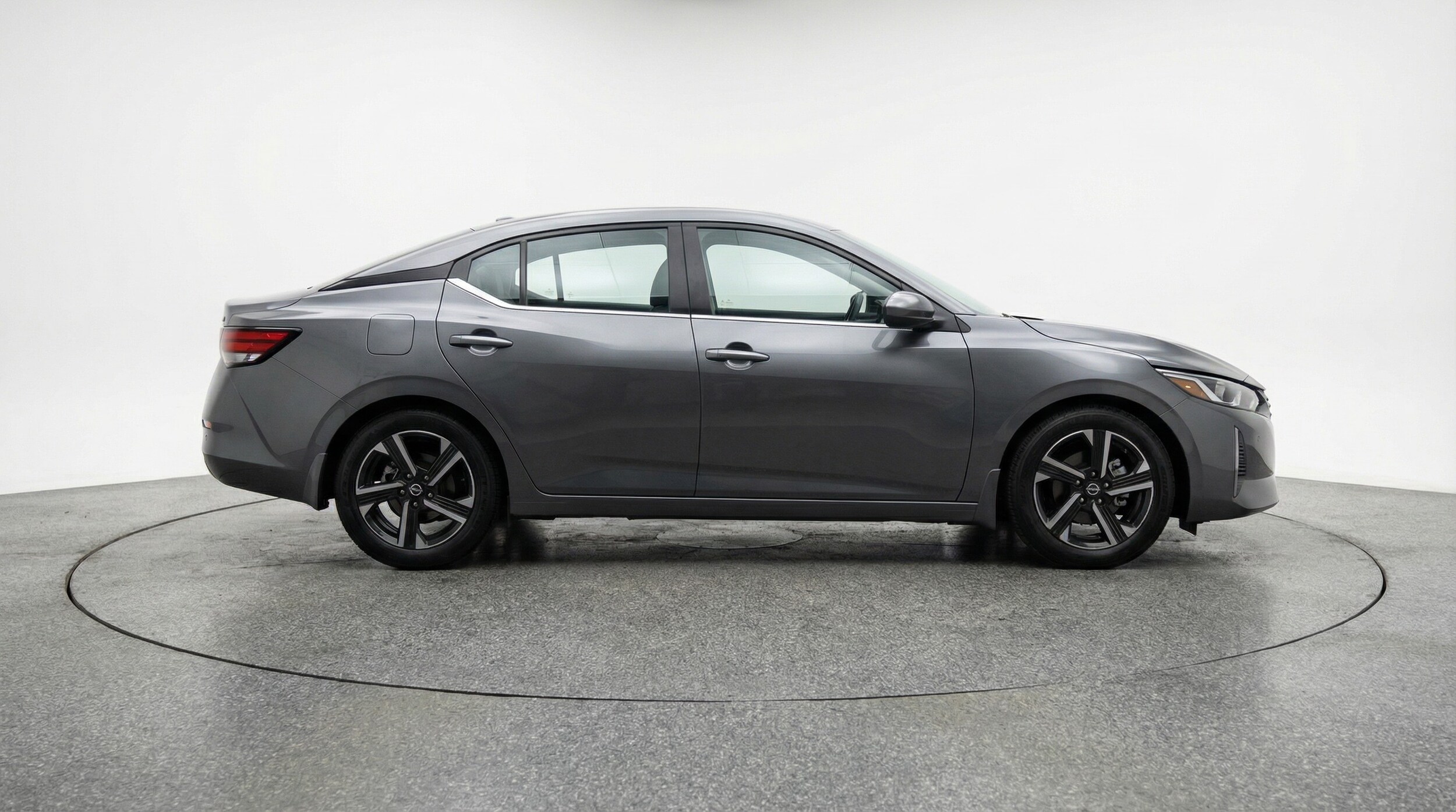 Thumbnail: 2025 Nissan Sentra - 8