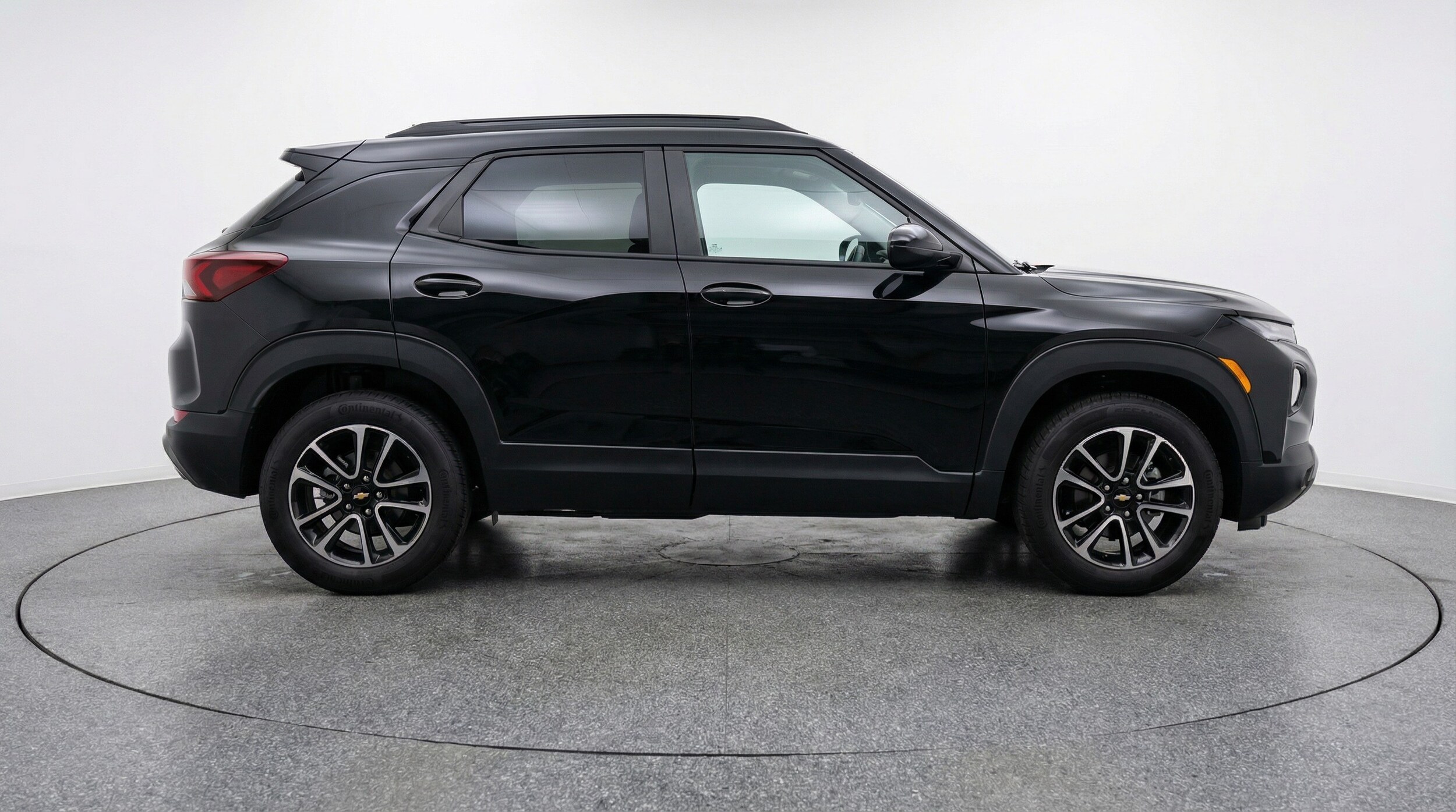 Thumbnail: 2025 Chevrolet TrailBlazer - 8