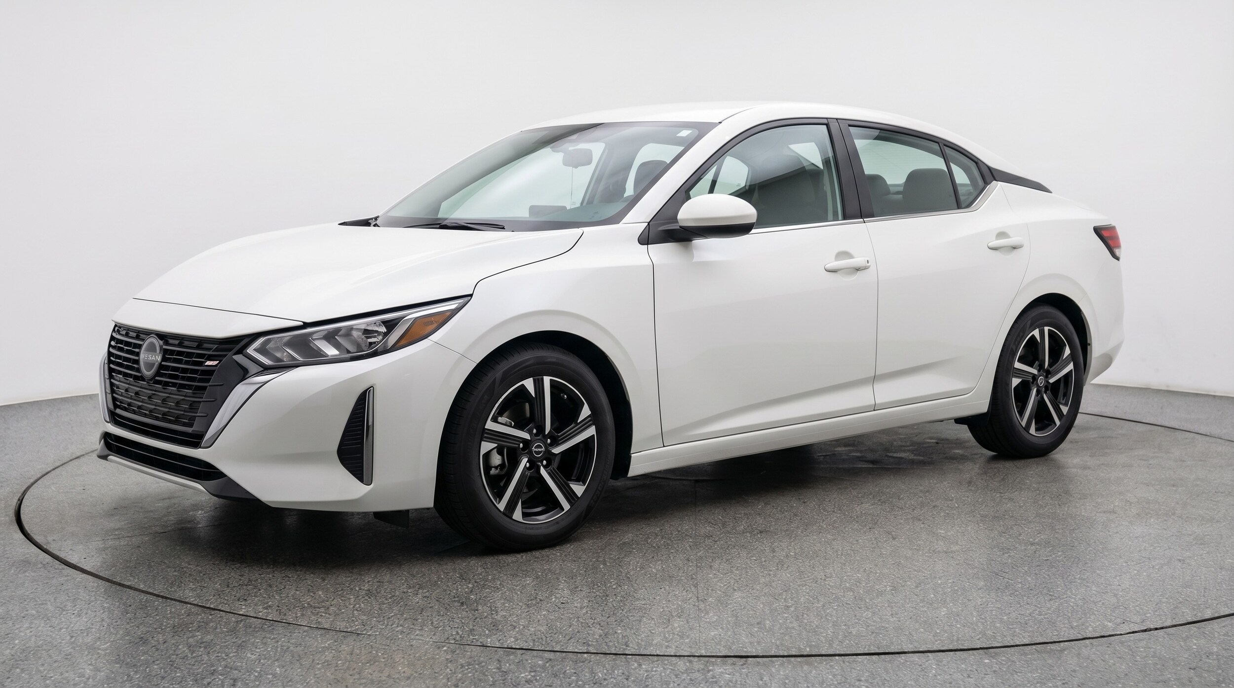 Thumbnail: 2025 Nissan Sentra - 3