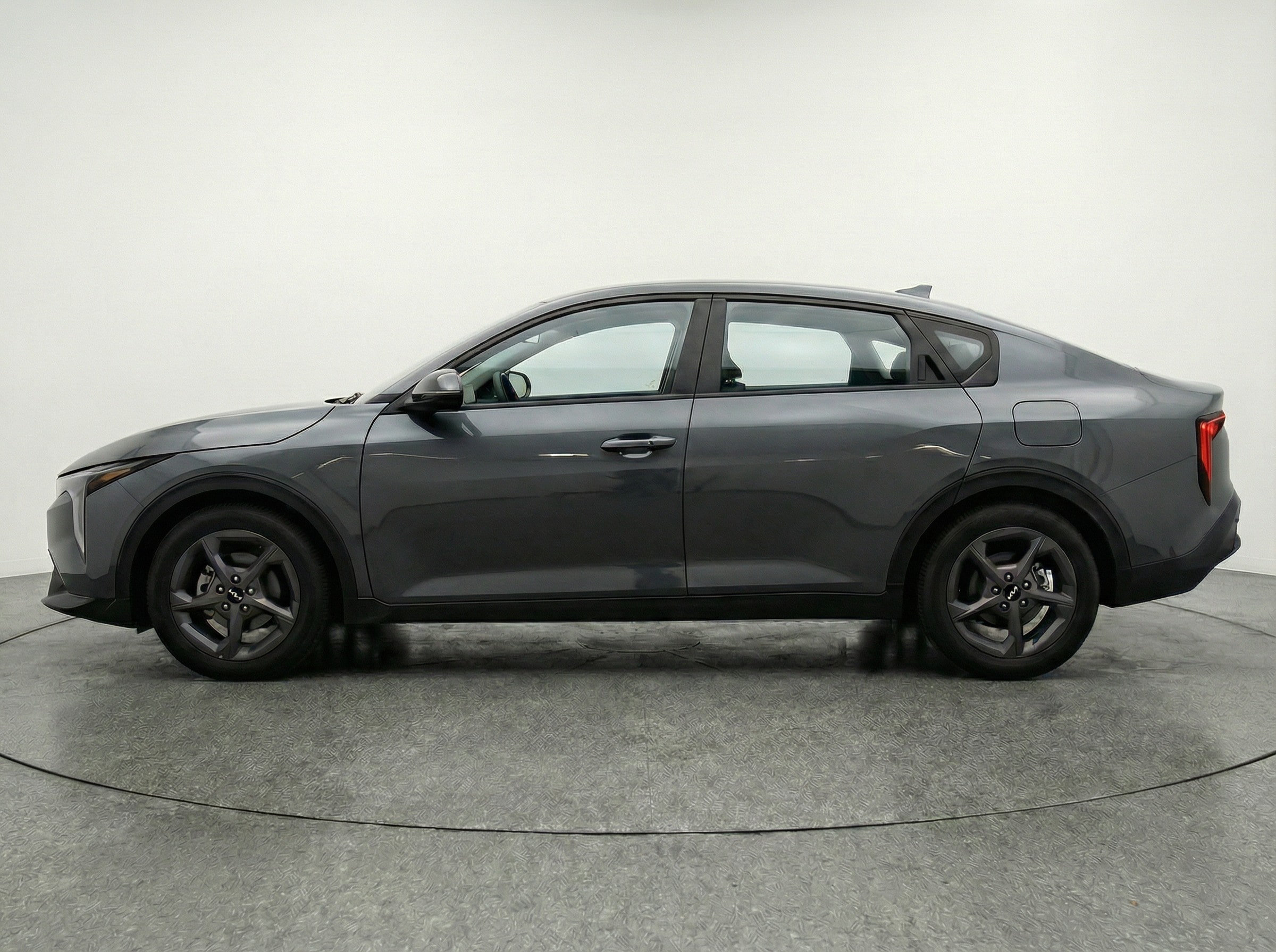 Thumbnail: 2025 Kia K4 - 4