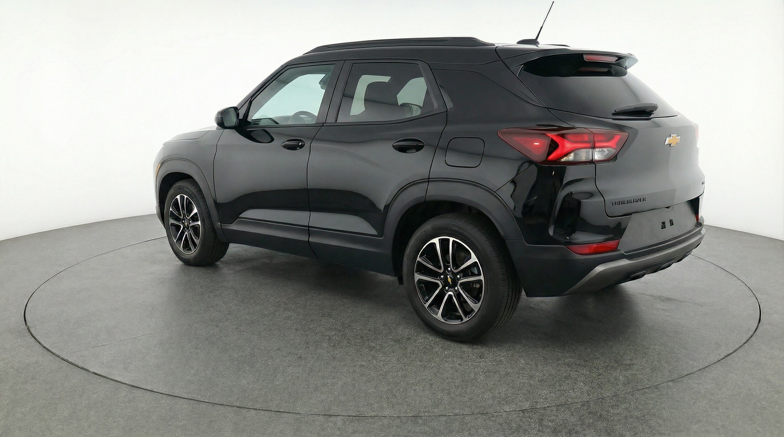 Thumbnail: 2025 Chevrolet TrailBlazer - 5