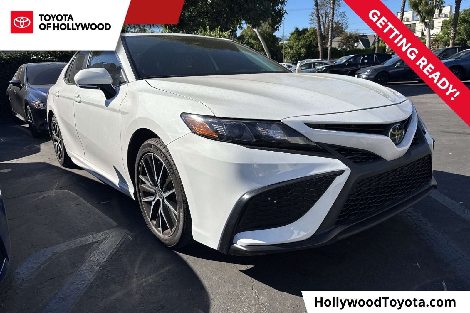 2024 Toyota Camry SE Sedan