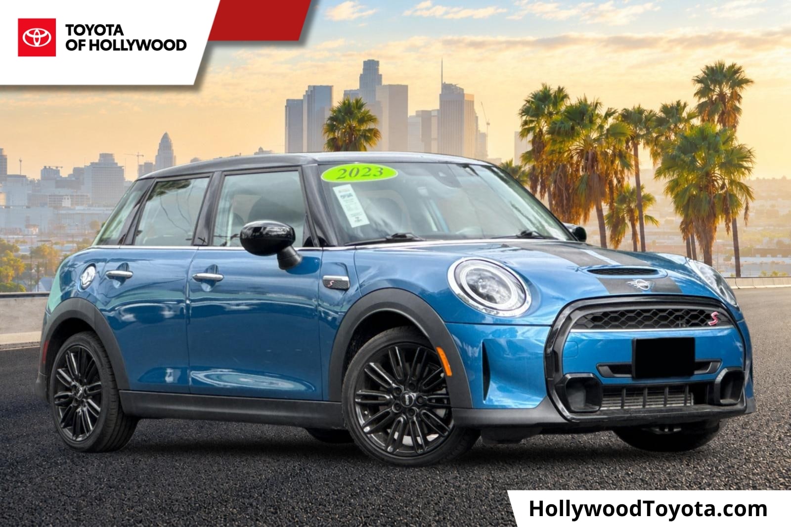2023 MINI Hardtop 4 Door