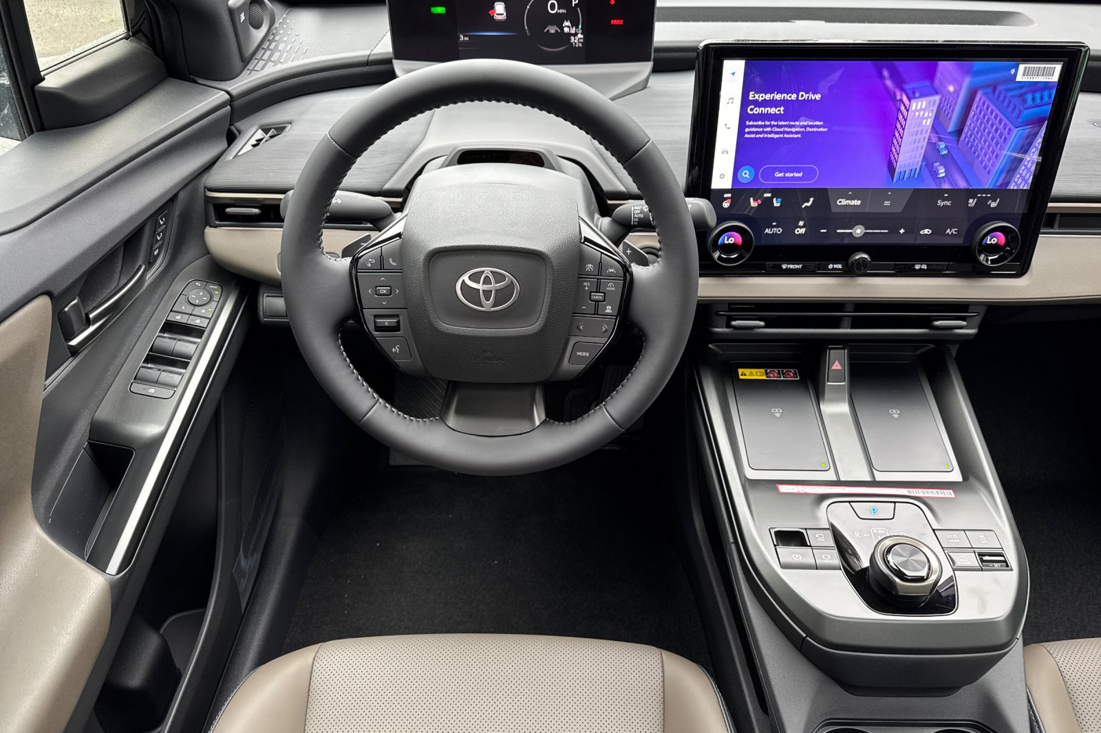 2026 Toyota bZ Woodland Woodland Premium - Photo 17