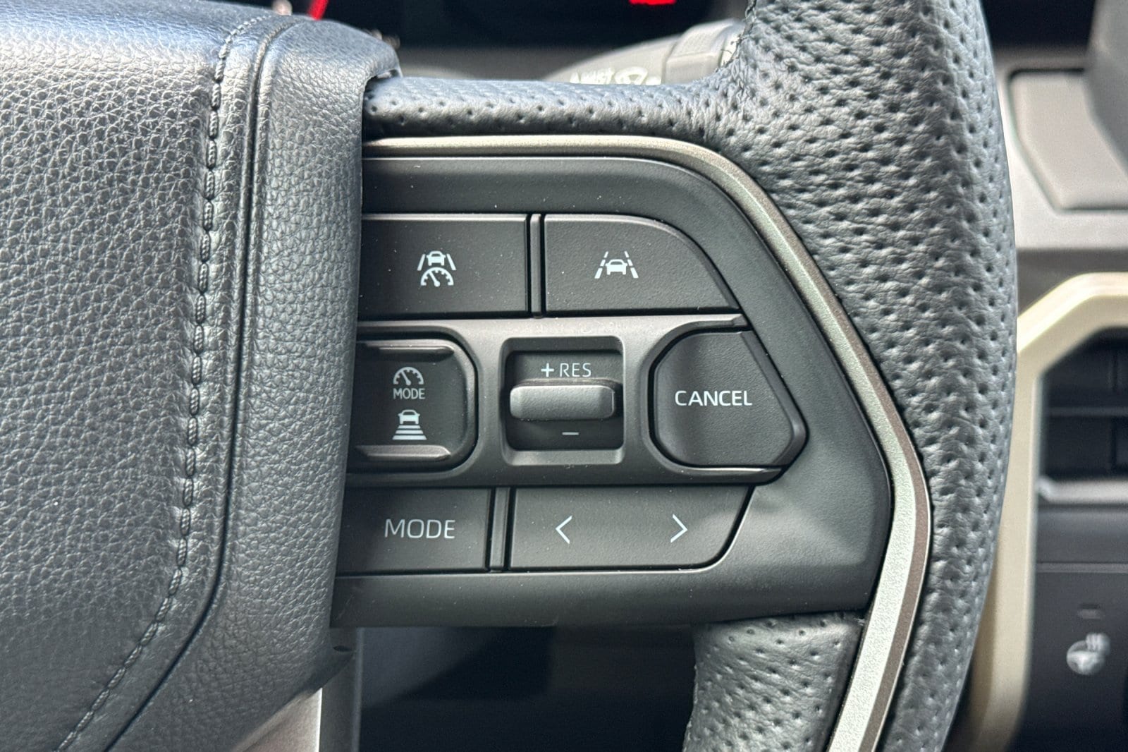2026 Toyota Tacoma SR5 - Photo 30