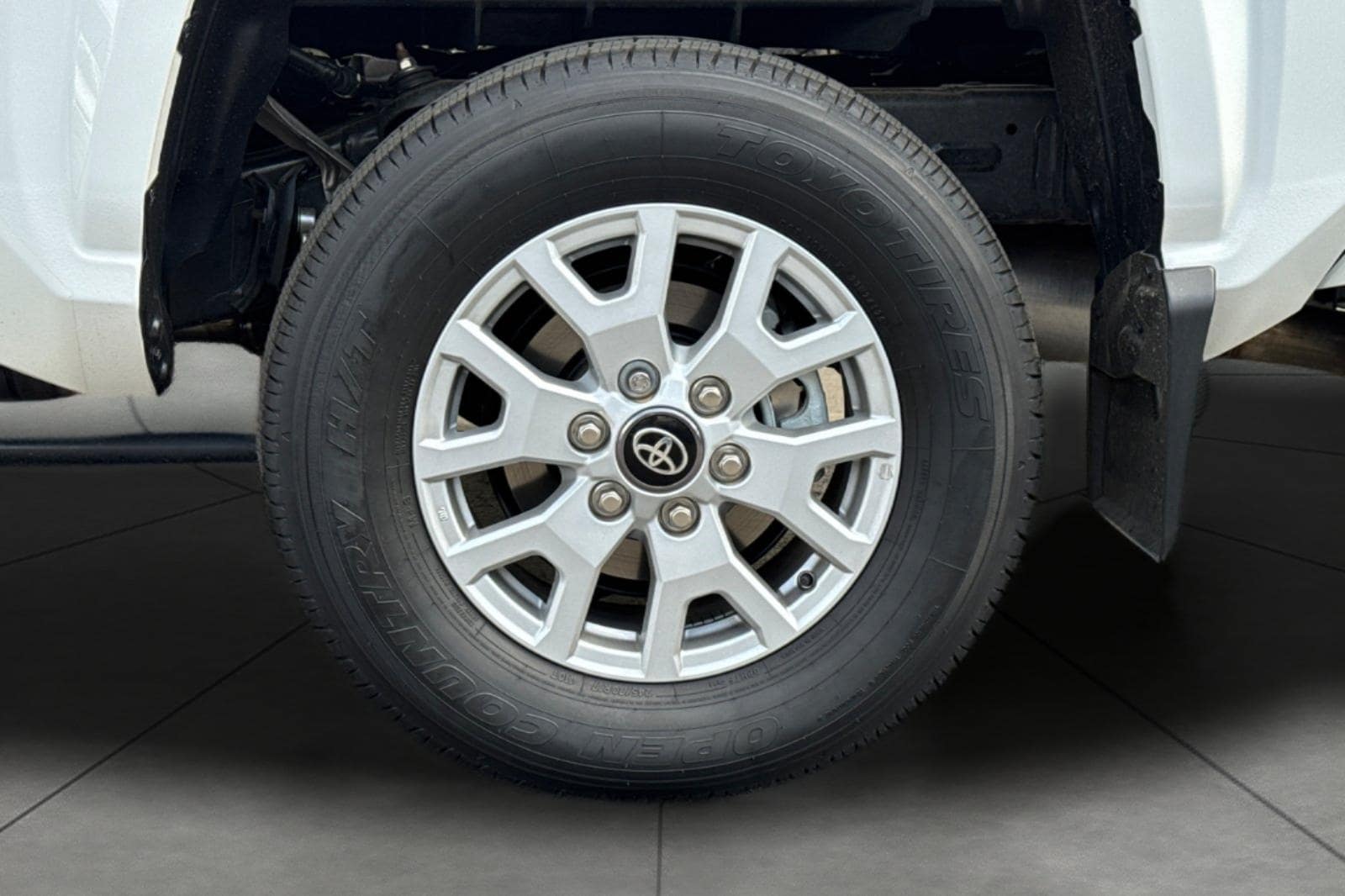 2026 Toyota Tacoma SR5 - Photo 34