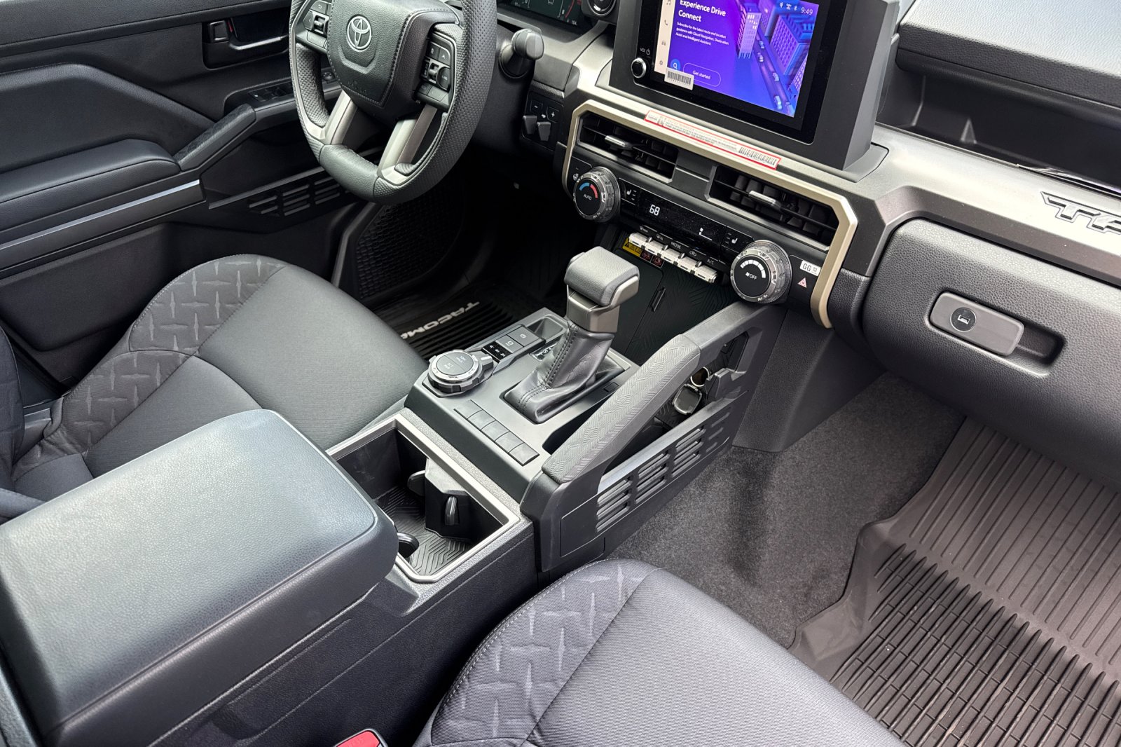 2026 Toyota Tacoma SR5 - Photo 18