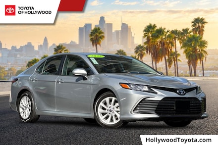 2022 Toyota Camry LE Sedan