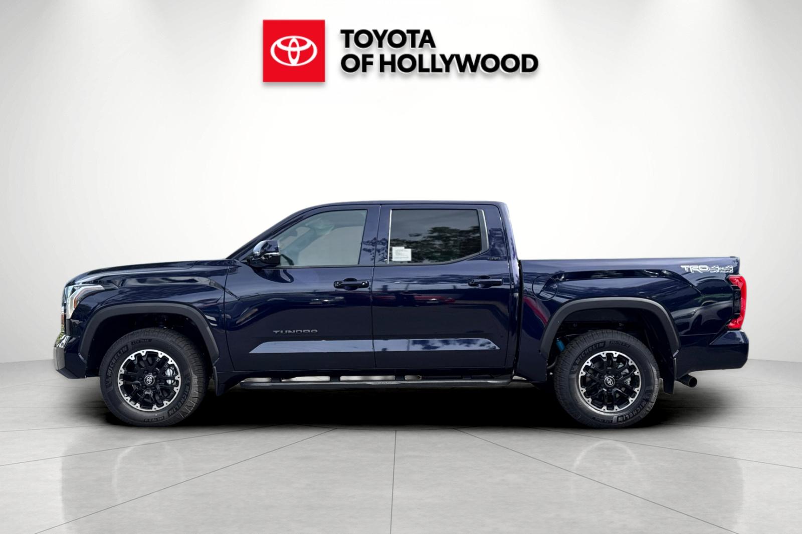2026 Toyota Tundra SR5 - Photo 8
