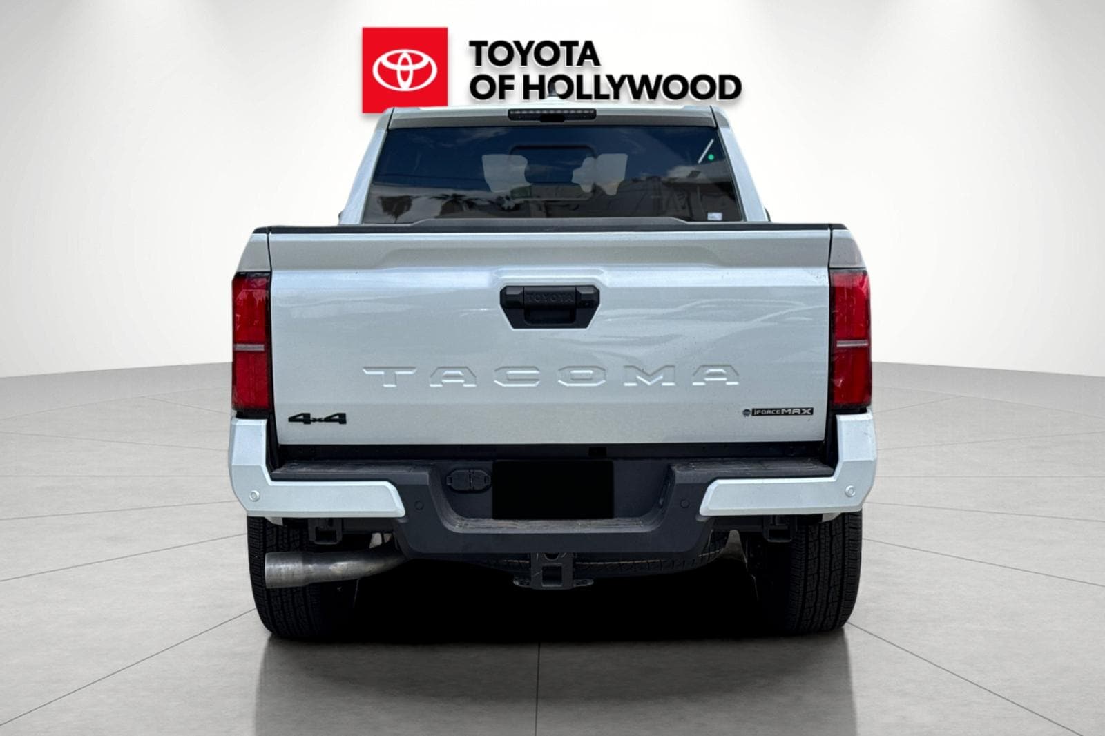 2026 Toyota Tacoma TRD Sport - Photo 4