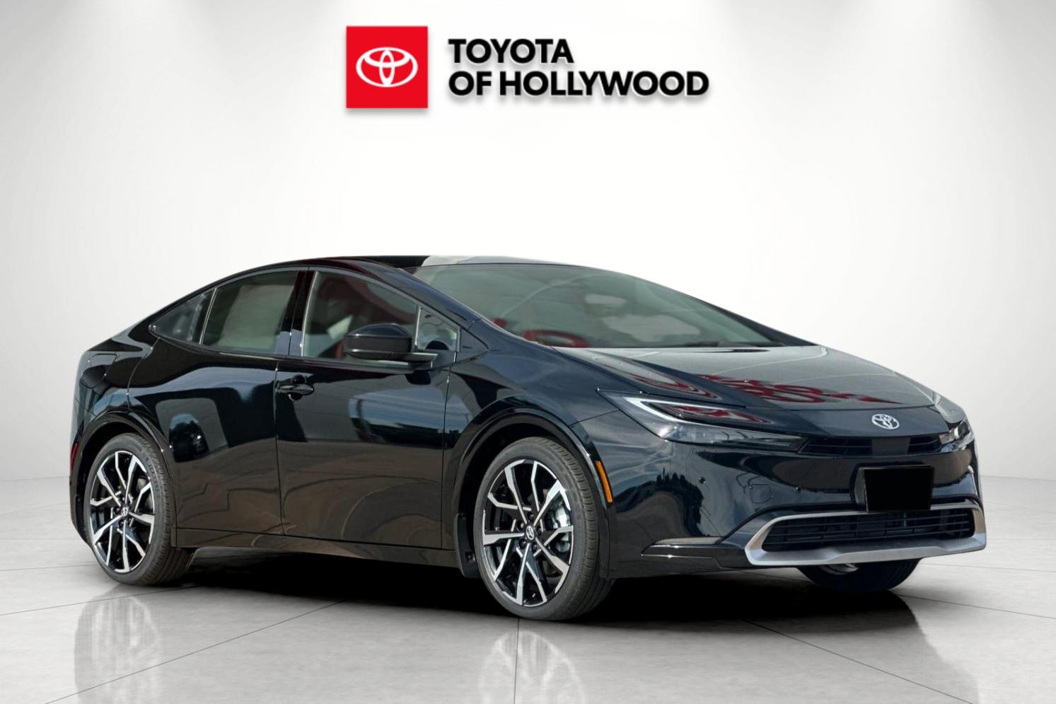 2027 Toyota Prius Plug-in Hybrid XSE PLUG-IN HYBRID