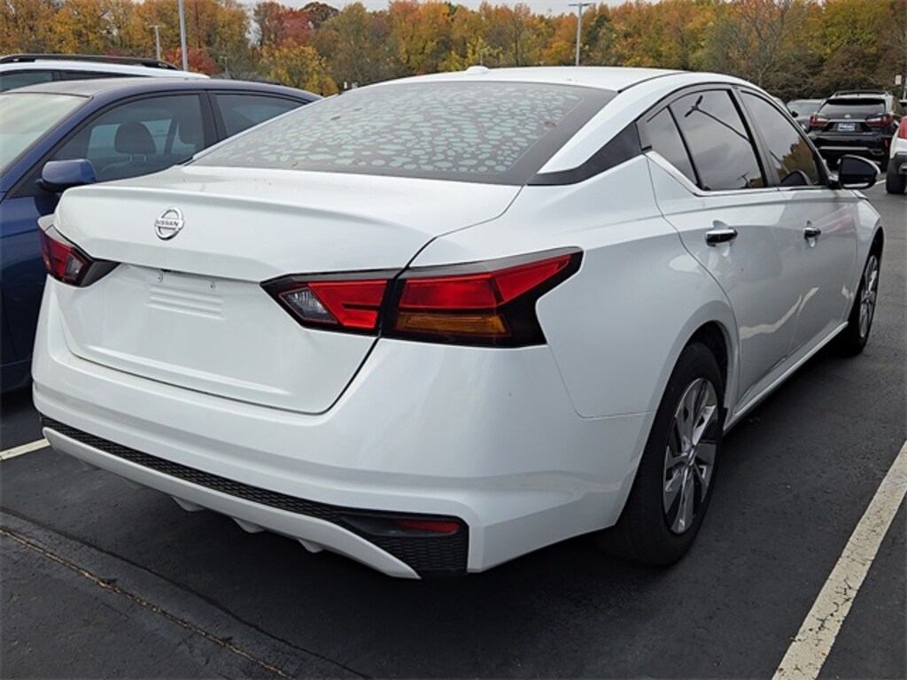 Used 2019 Nissan Altima 2.5 S Sedan