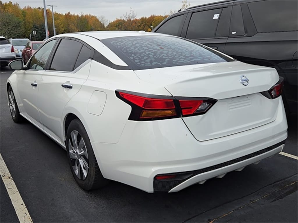 Used 2019 Nissan Altima 2.5 S Sedan