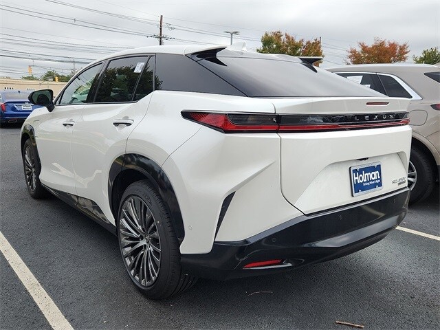 2023 Lexus RZ 450e Premium photo 2