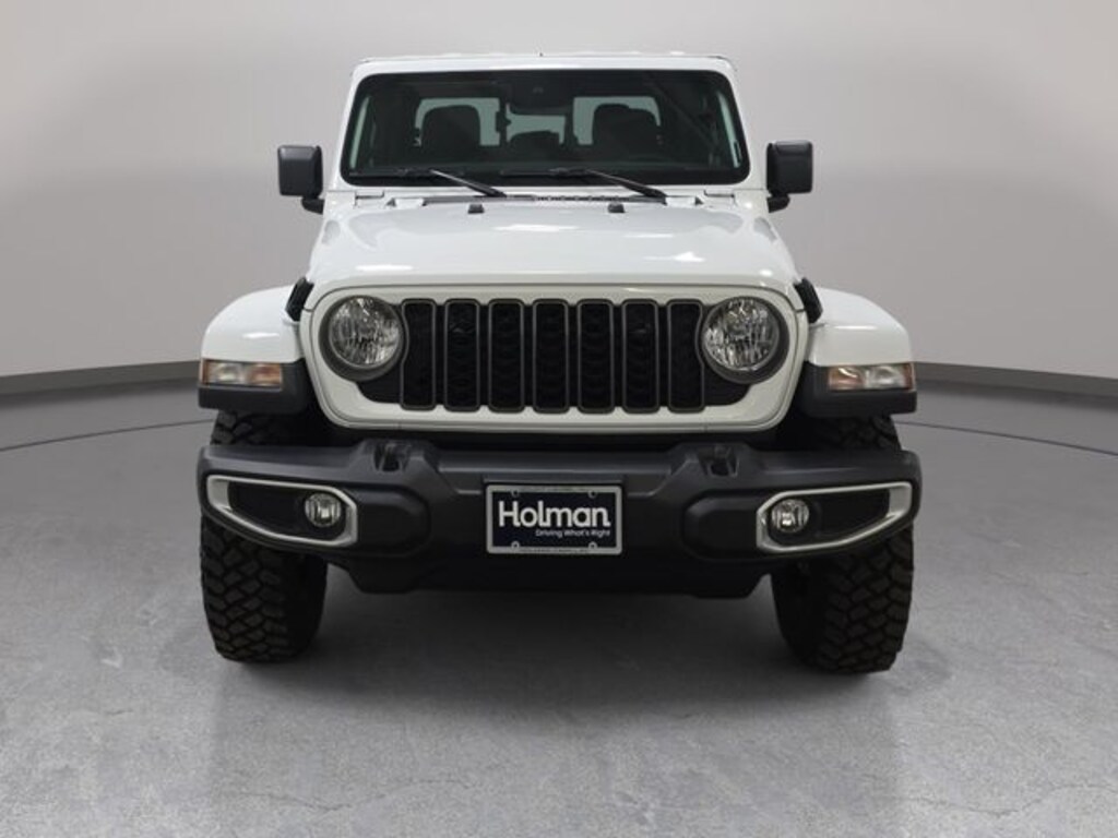 Used 2025 Jeep Gladiator Sport Truck Crew Cab