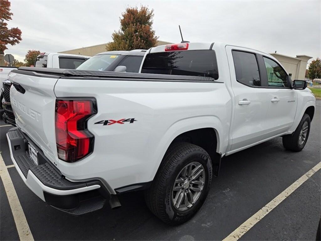 Used 2023 Chevrolet Colorado LT Truck Crew Cab