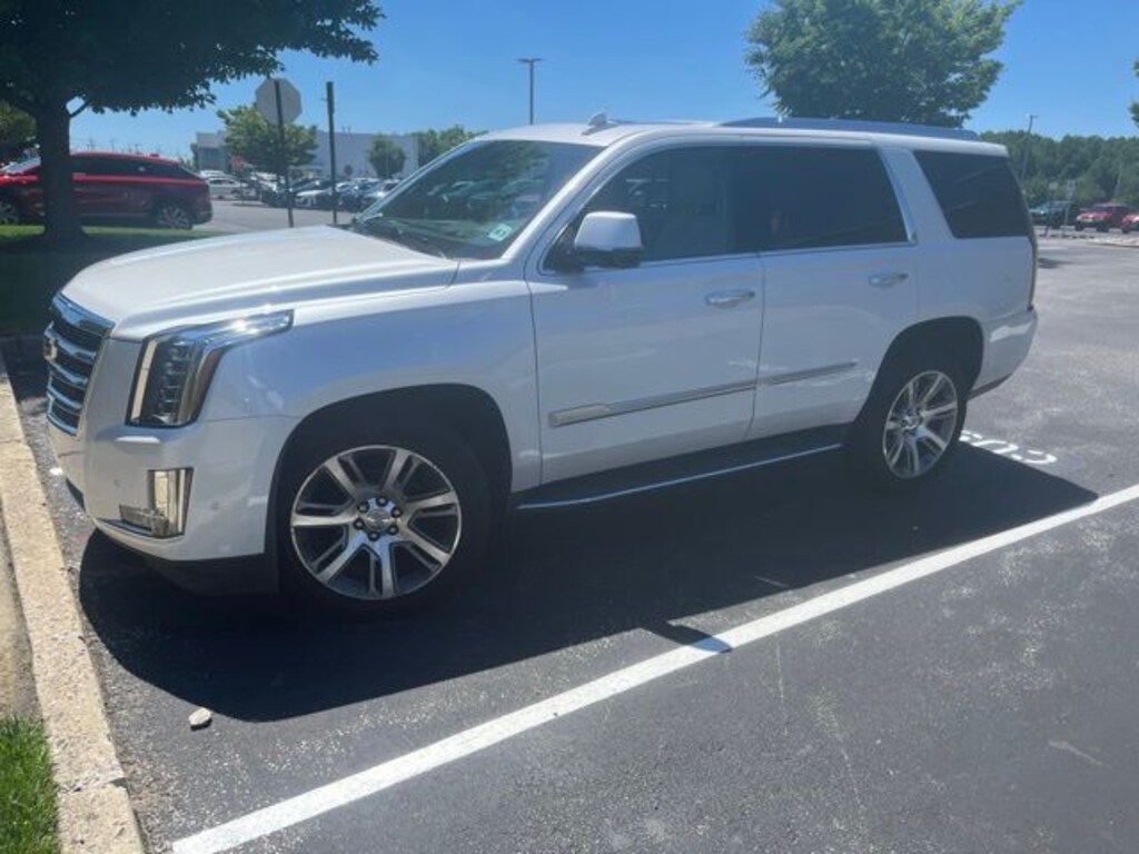 Used 2020 CADILLAC Escalade Luxury SUV