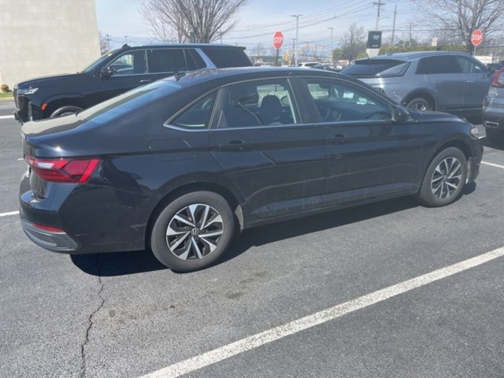 Used 2023 Volkswagen Jetta 1.5T S Sedan