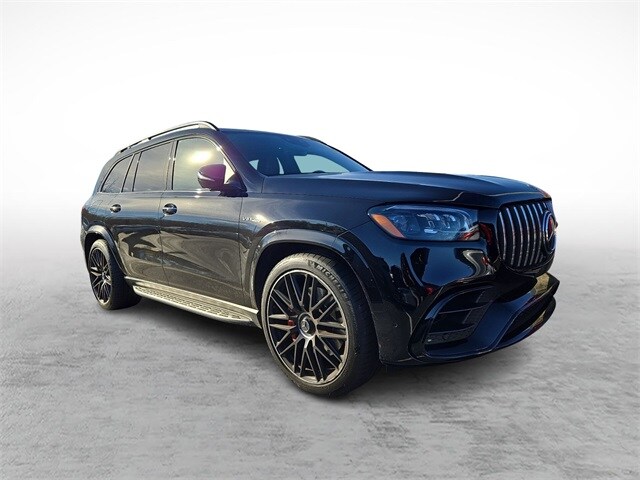 2023 Mercedes Benz GLS AMG 63 4MATIC photo 2