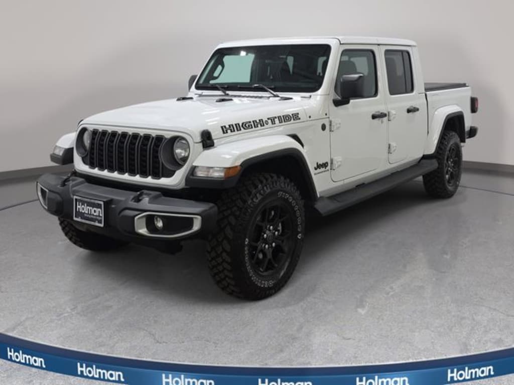 Used 2025 Jeep Gladiator Sport Truck Crew Cab