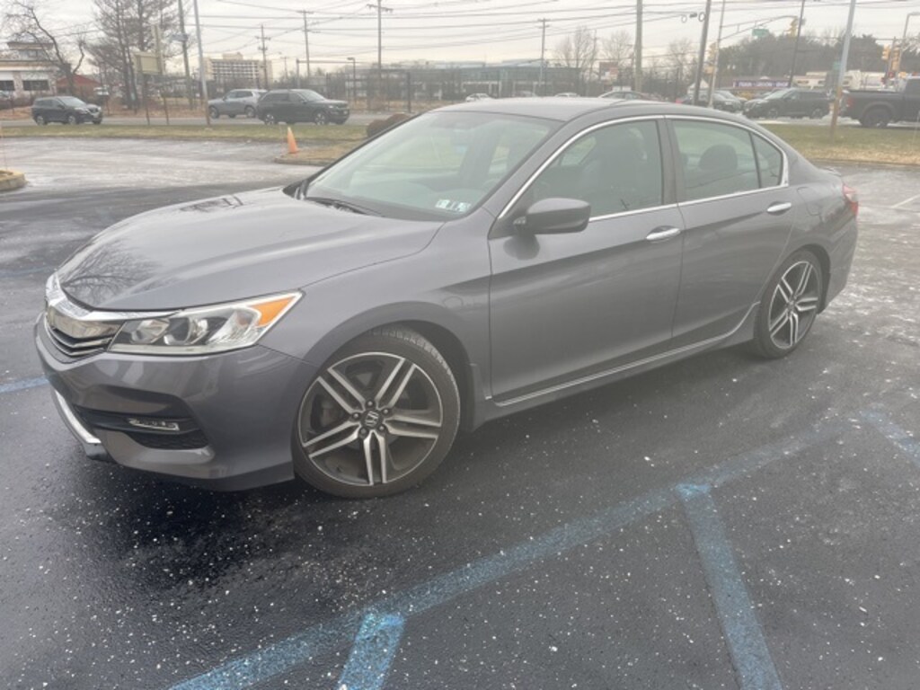 Used 2017 Honda Accord Sport SE Sedan