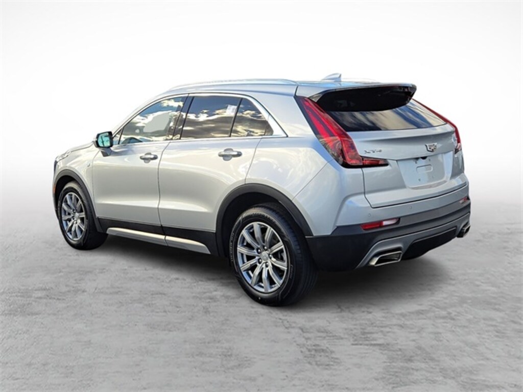 Used 2022 CADILLAC XT4 Premium Luxury SUV