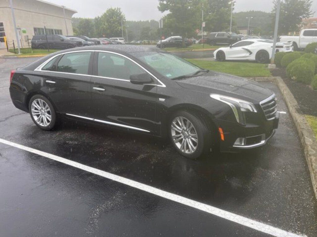 Used 2019 CADILLAC XTS Luxury Sedan