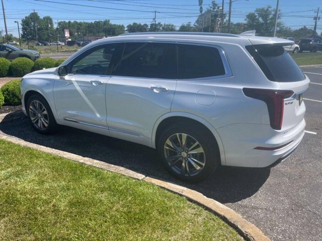 Certified 2022 CADILLAC XT6 Premium Luxury SUV