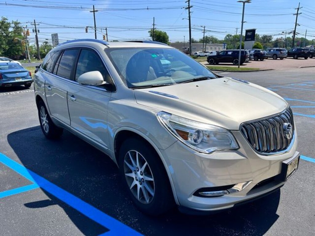Used 2016 Buick Enclave Leather SUV