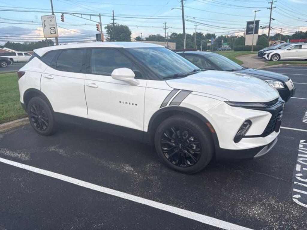 Used 2023 Chevrolet Blazer LT w/2LT SUV
