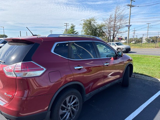 Used 2016 Nissan Rogue SL SUV