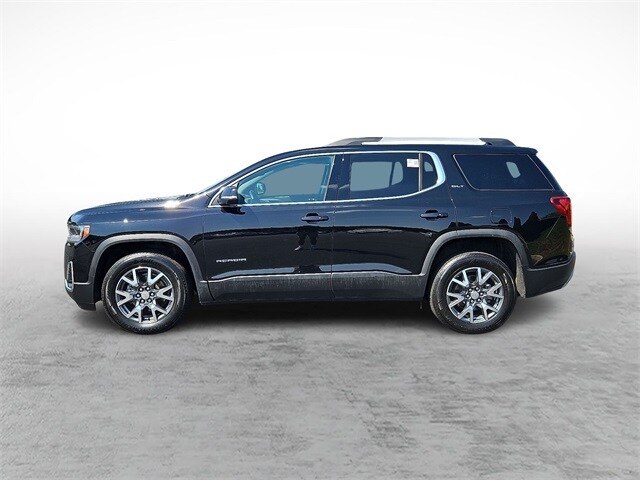 2023 Gmc Acadia SLT photo 2