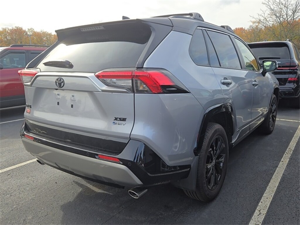 Used 2025 Toyota RAV4 Hybrid XSE SUV