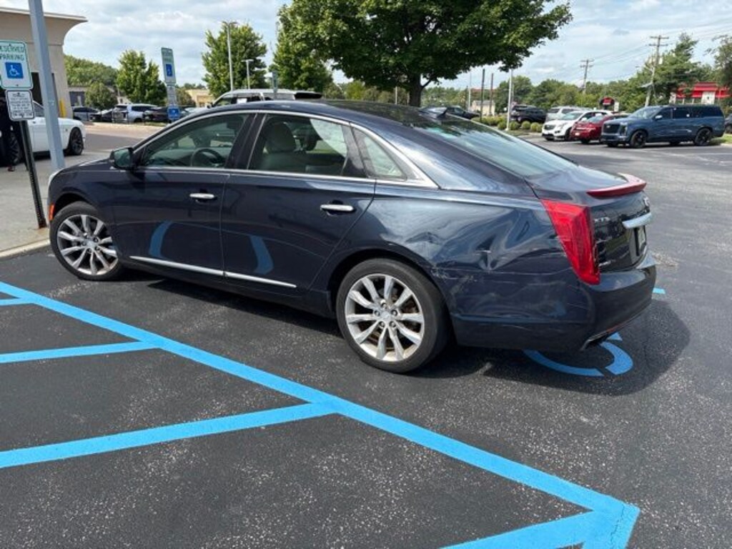 Used 2017 CADILLAC XTS Luxury Sedan