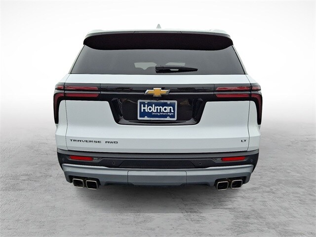 2024 Chevrolet Traverse photo 4