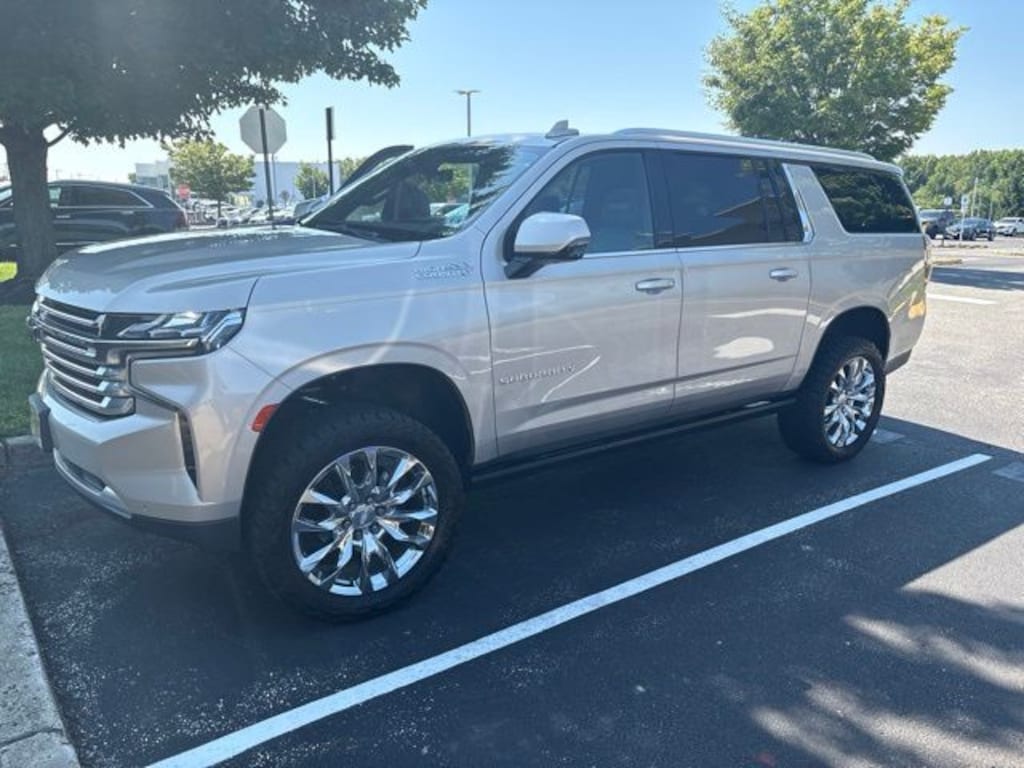 Used 2021 Chevrolet Suburban High Country SUV