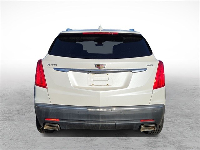 2017 Cadillac XT5 Luxury photo 4