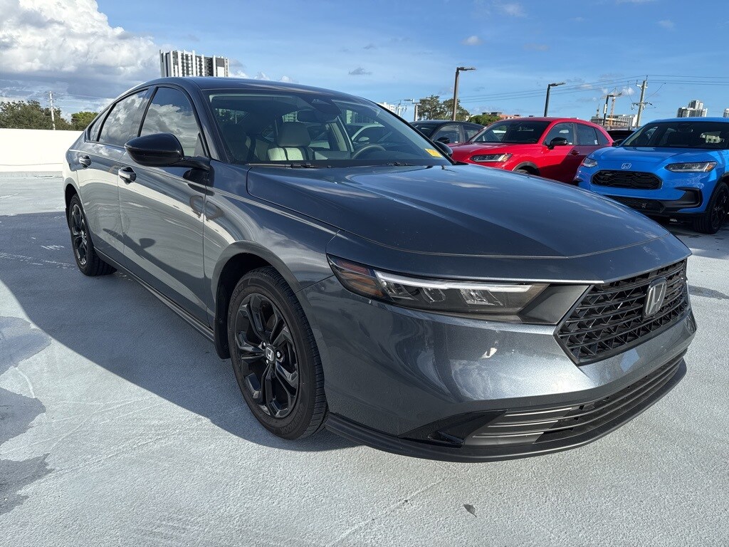 2025 Honda Accord SE photo 4