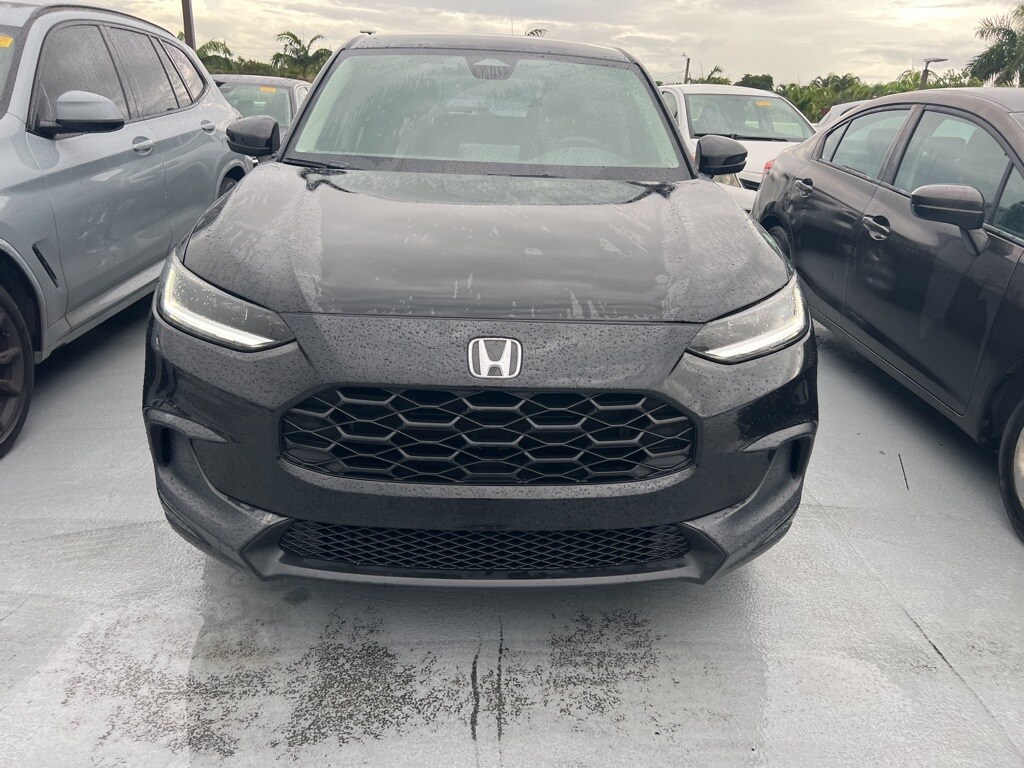 2023 Honda HR-V LX 2WD photo 2
