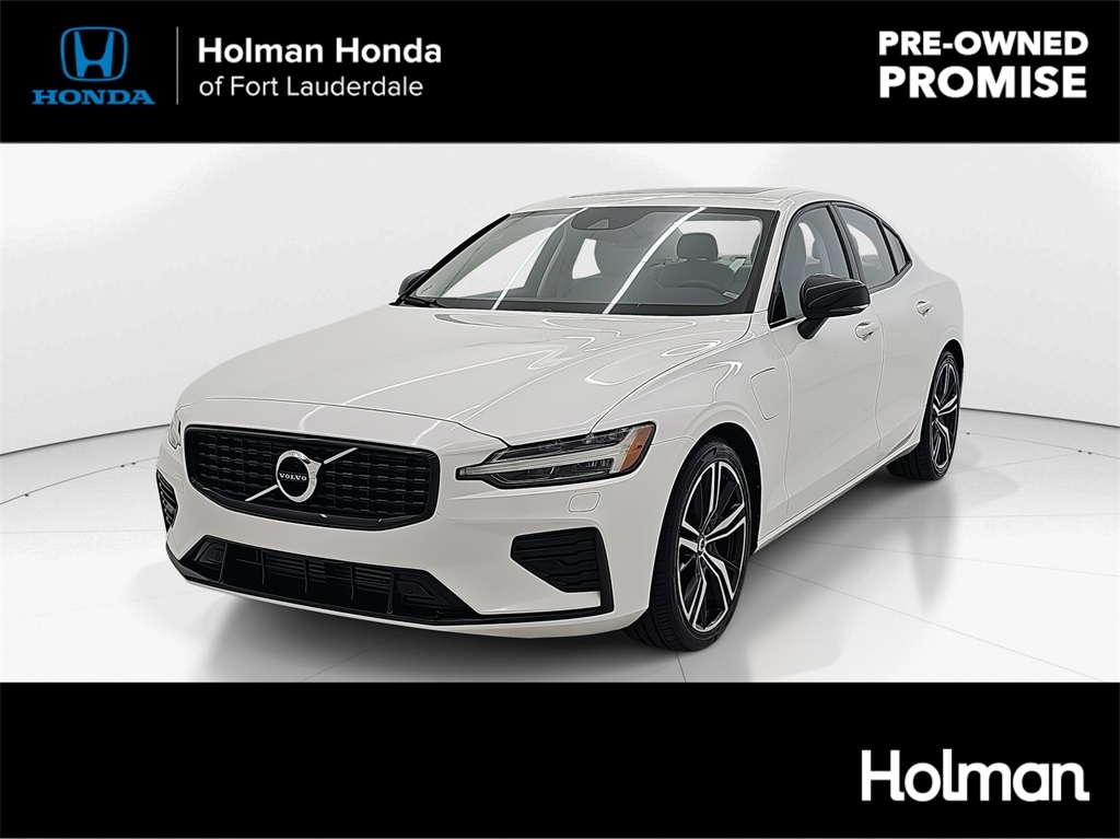 Used 2022 Volvo S60 Recharge Plug-In Hybrid T8 R-Design Expression Extended Range Sedan