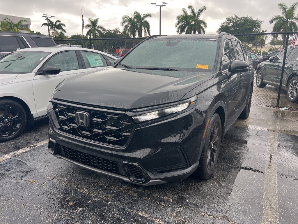 2023 Honda CR-V Hybrid Sport photo 2