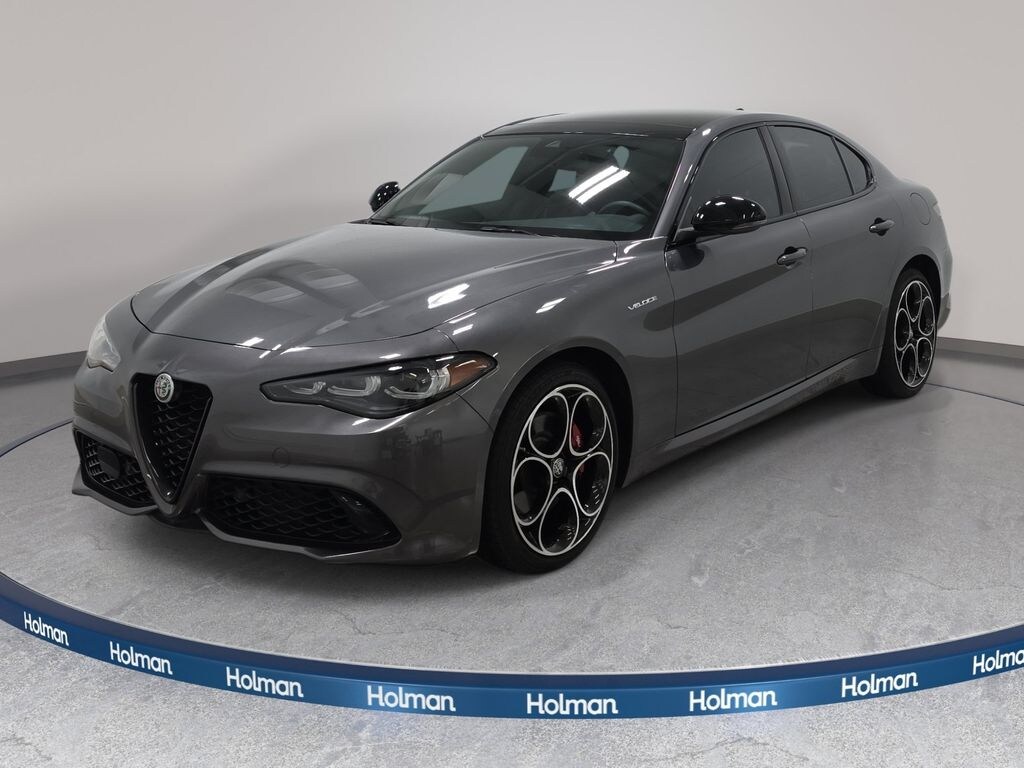 Used 2024 Alfa Romeo Giulia Ti Sedan